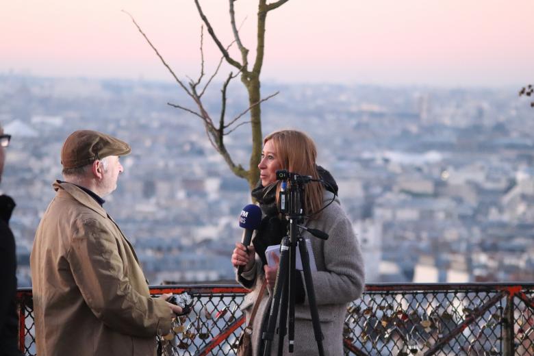 Free stock image of Early morning interview created by GAIMARD Jacques