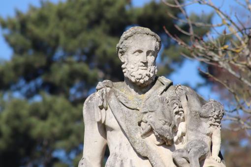 Free Stock Photo of Old stone statue in a park