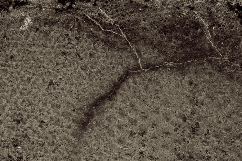 Free stock image of Cracked Wall created by Bjorgvin