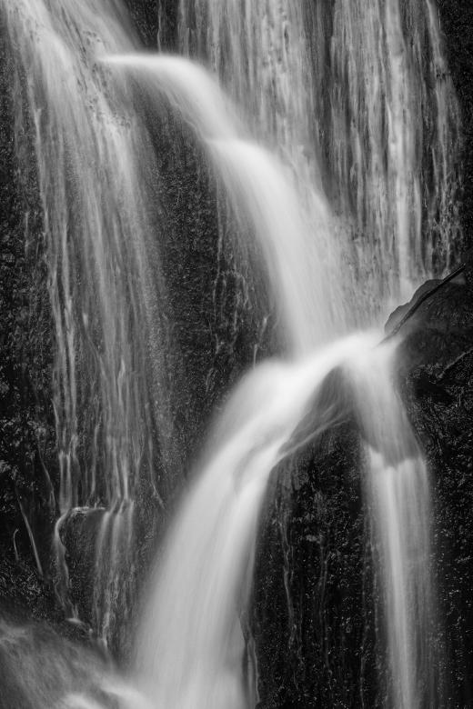 Free stock image of Waterloo Falls - Black & White created by Nicolas Raymond