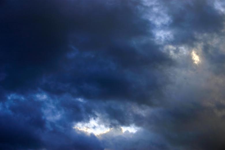 Free stock image of Dark Clouds in the Sky created by Bjorgvin