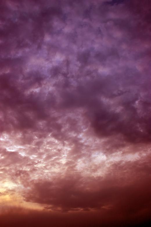 Free stock image of Violet Cloudy Sky created by Bjorgvin