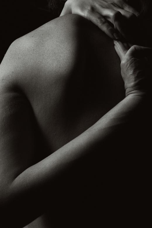 Free stock image of Black and White Body Art created by Alexander Krivitskiy