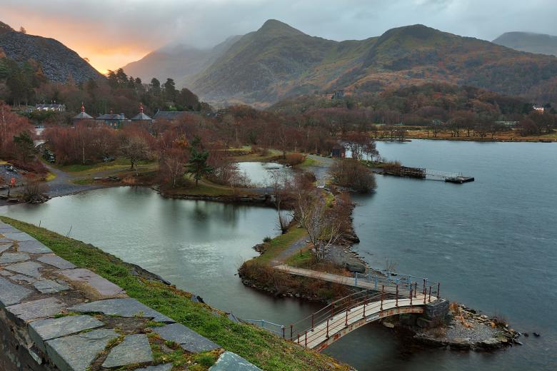 Free stock image of Dinorwic Sunrise created by Nicolas Raymond
