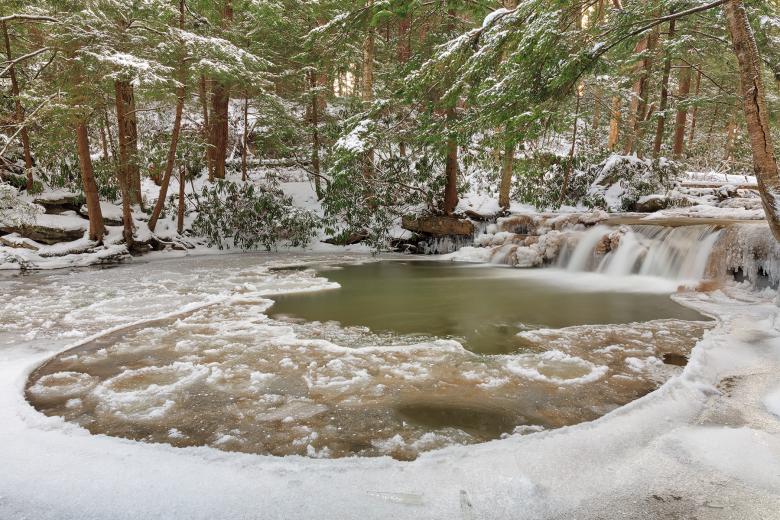 Free stock image of Winter Circle Stream - Tolliver Falls created by Nicolas Raymond