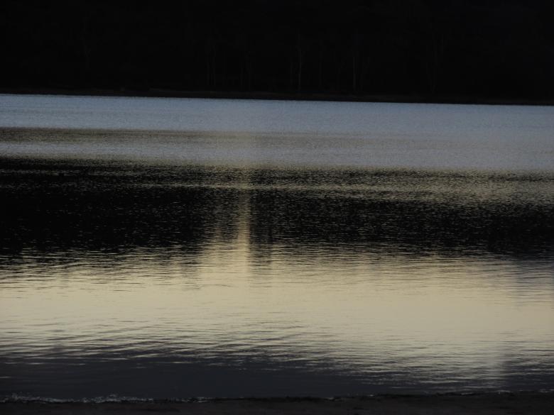 Free stock image of Dark Waters at Lysterfield Lake created by Michiru Maeda