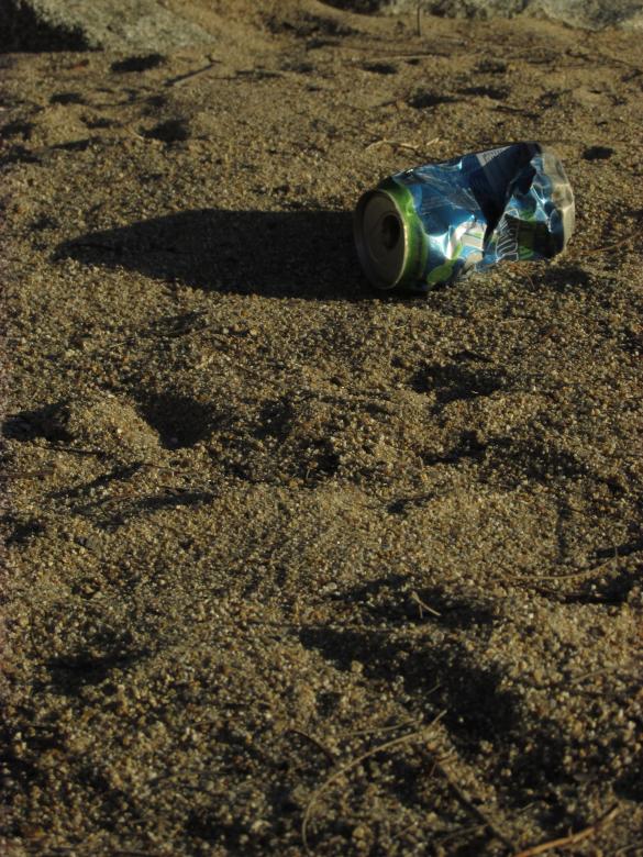Free stock image of Soda can in the sand created by Michiru Maeda