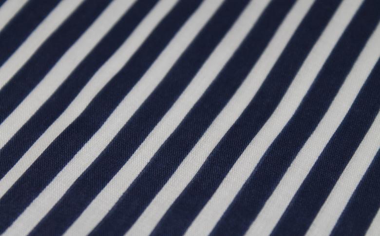 Free stock image of White and dark blue stripes created by NomeVizualizzato