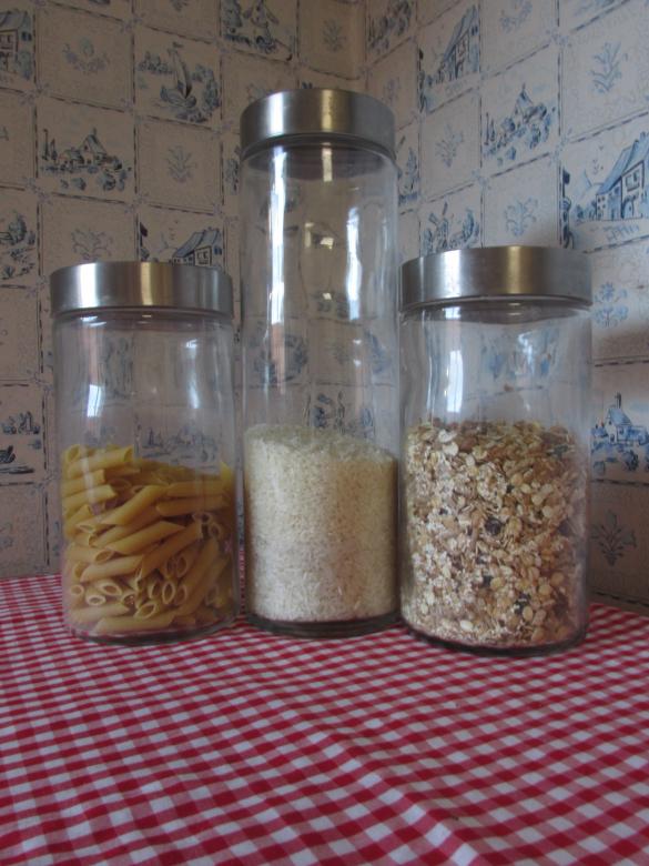 Free stock image of Glass jars with food created by Michiru Maeda