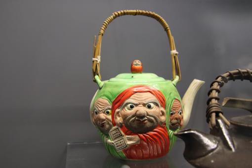 Funny tea pot - Free Stock Photo