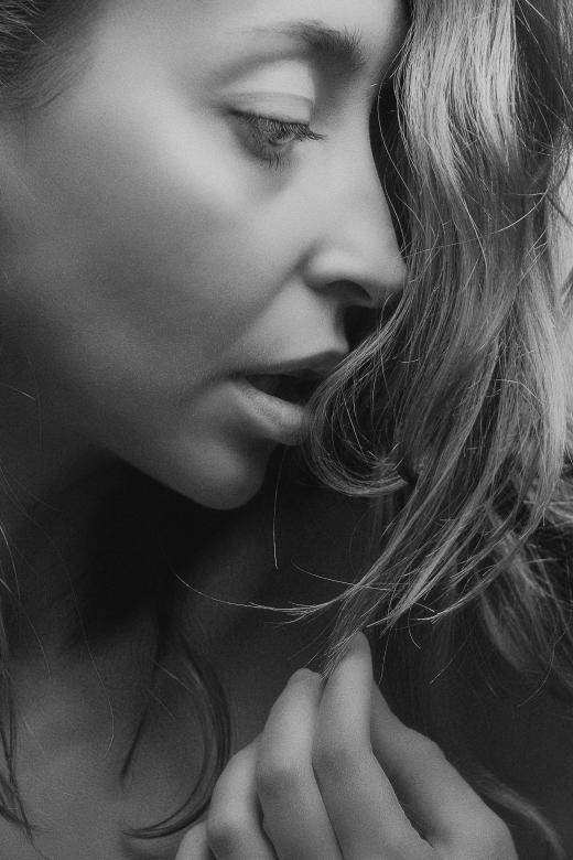 Free stock image of Beautiful Model Profile in Black and White created by Alexander Krivitskiy