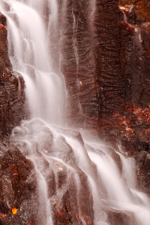 Free stock image of Charred Autumn Falls created by Nicolas Raymond