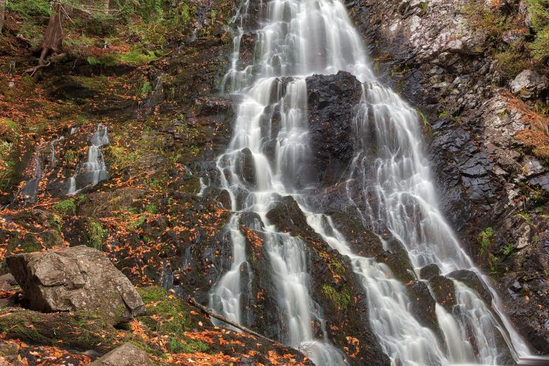 Free stock image of Hays Autumn Falls created by Nicolas Raymond