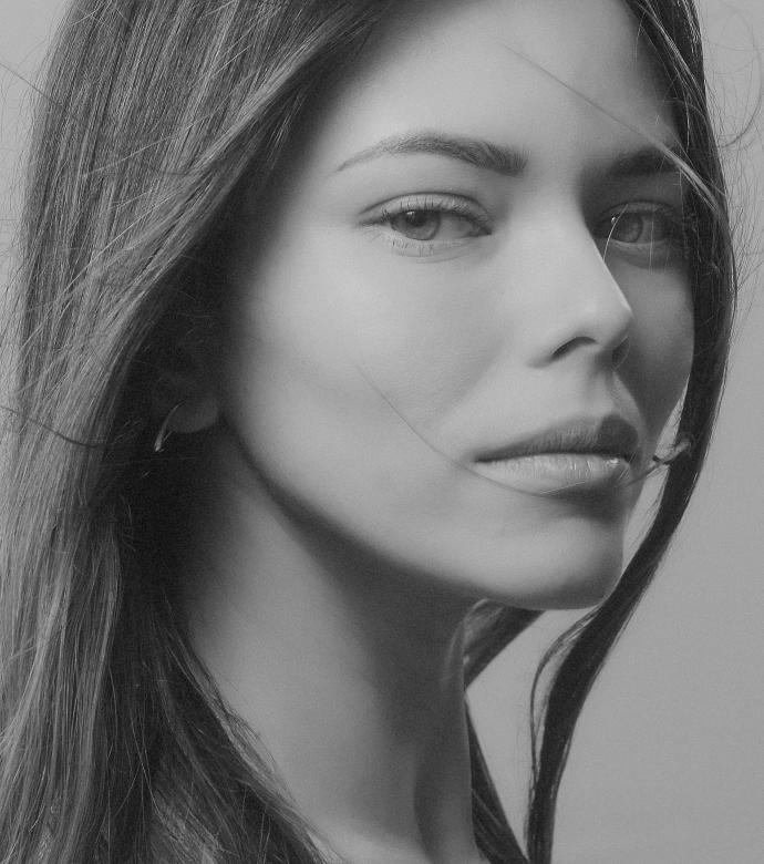 Free stock image of Monochrome Girl Portrait created by Alexander Krivitskiy