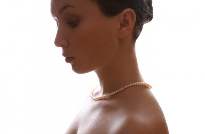 Free stock image of Pearl Necklace created by Nika Akin