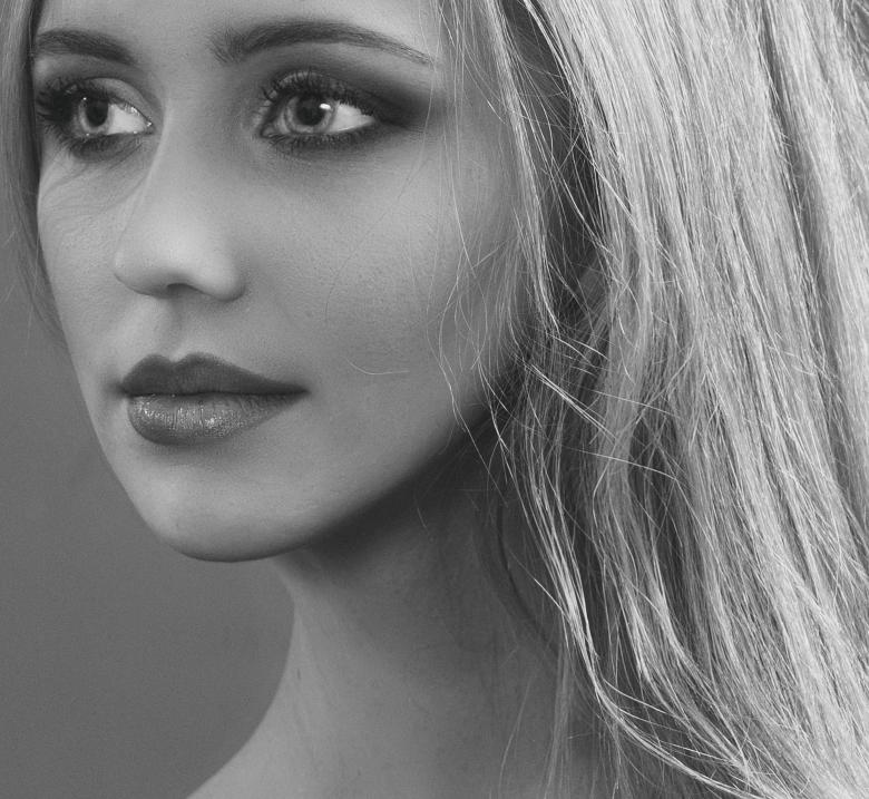 Free stock image of Blond Model Portrait - Monochrome created by Alexander Krivitskiy