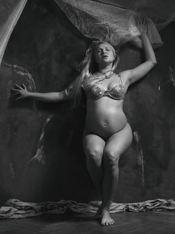 Free stock image of Pregnant Model in Bikini - Monochrome created by Alexander Krivitskiy
