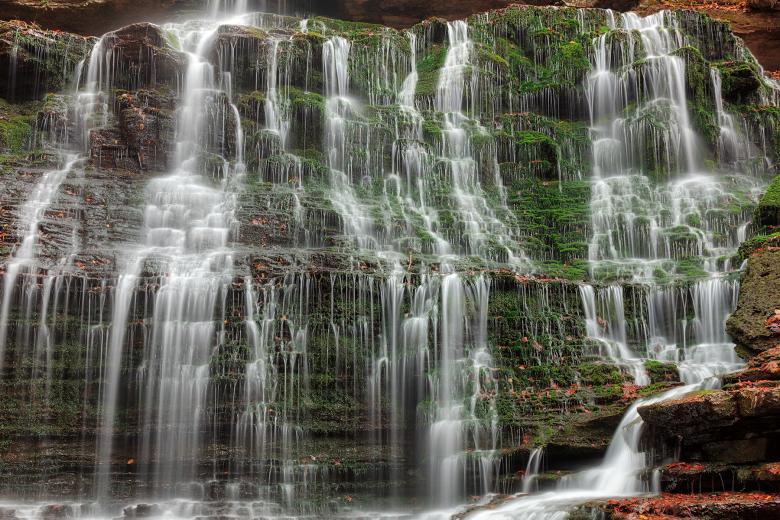 Free stock image of Moss Machine Falls created by Nicolas Raymond