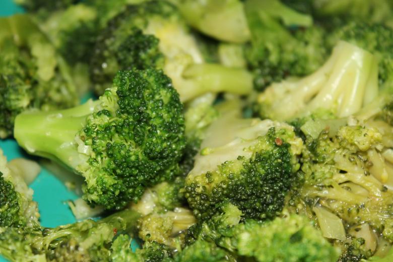 Free stock image of Roasted Broccoli created by NomeVizualizzato