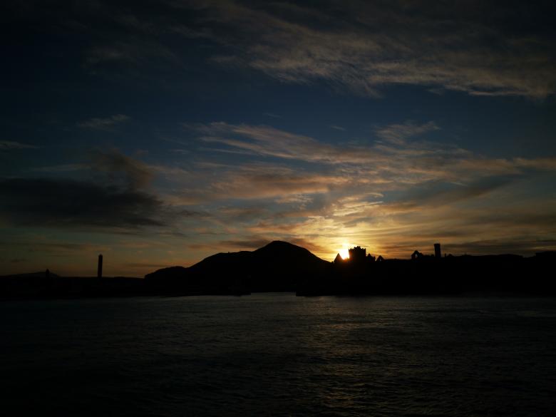 Free stock image of Sunset behind the Castle created by Chris Kilpatrick