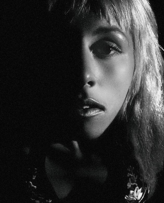 Free stock image of Dark Shadows - Model Portrait in Black and White created by Alexander Krivitskiy