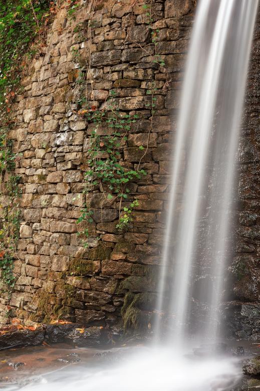 Free stock image of Mill Wall Waterfall created by Nicolas Raymond