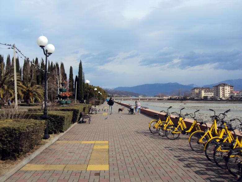 Free stock image of City View - Yellow Bicycles created by NomeVizualizzato