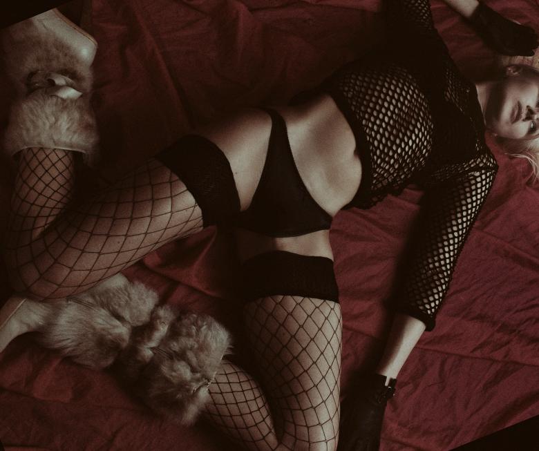 Free stock image of Girl on Red Bed - Model Pose created by Alexander Krivitskiy
