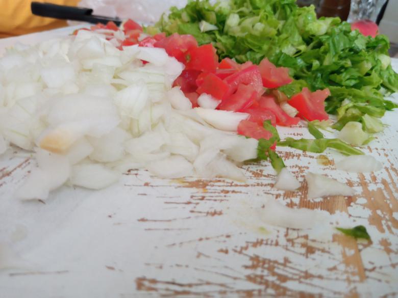 Free stock image of Cutting Salad created by chokri attia