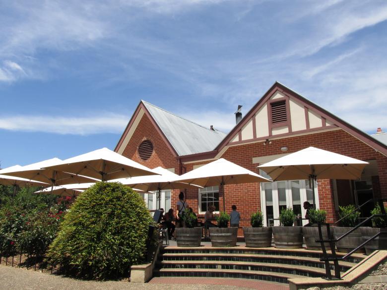 Free stock image of Cafe in a park created by Michiru Maeda