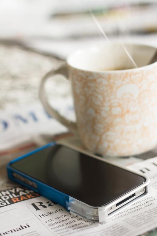 Free stock image of Coffe and phone created by sapiduduk