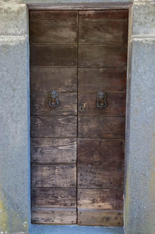 Free stock image of Weathered Door created by Geoffrey Whiteway