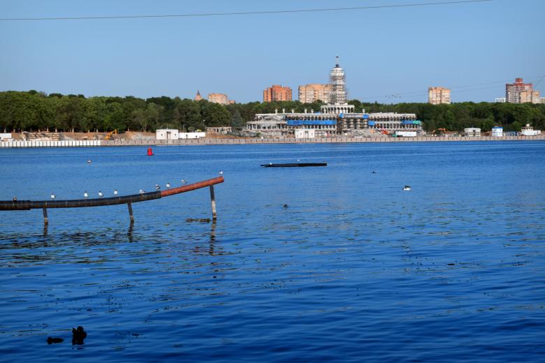 Free stock image of Looking across the river created by NomeVizualizzato