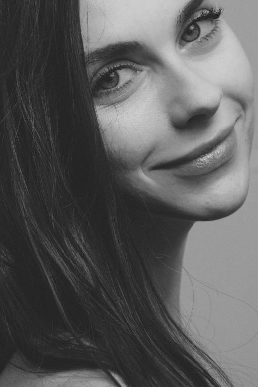 Free stock image of Smiling Brunette - Monochrome Model Portrait created by Alexander Krivitskiy