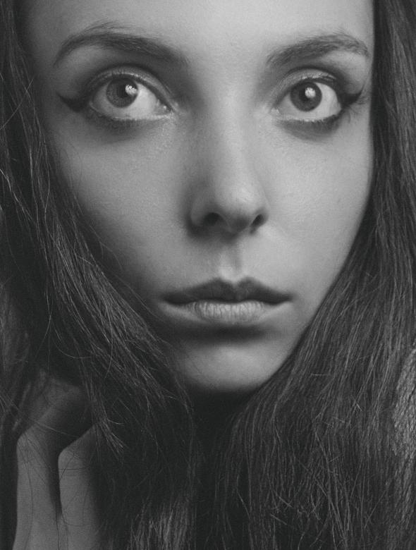 Free stock image of Serious Female Model - Black and White Portrait created by Alexander Krivitskiy