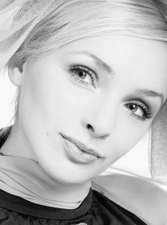 Free stock image of Blond Female - Model Portrait - Monochrome created by Alexander Krivitskiy