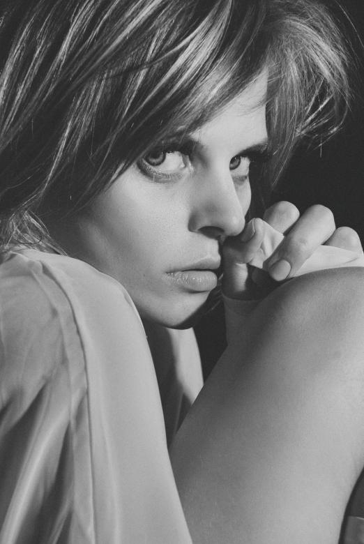 Free stock image of Insecure Female Portrait - Monochrome created by Alexander Krivitskiy