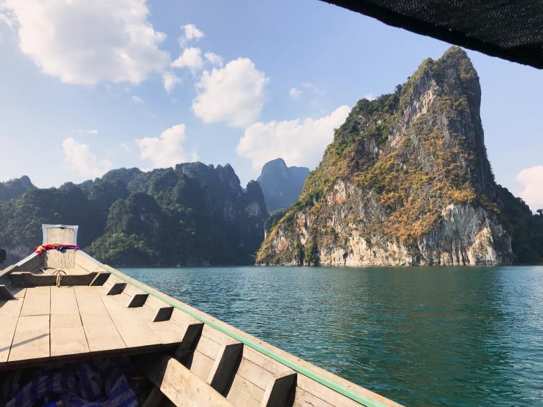 Free stock image of Boat on Lake Khao Sok created by Dias Angela