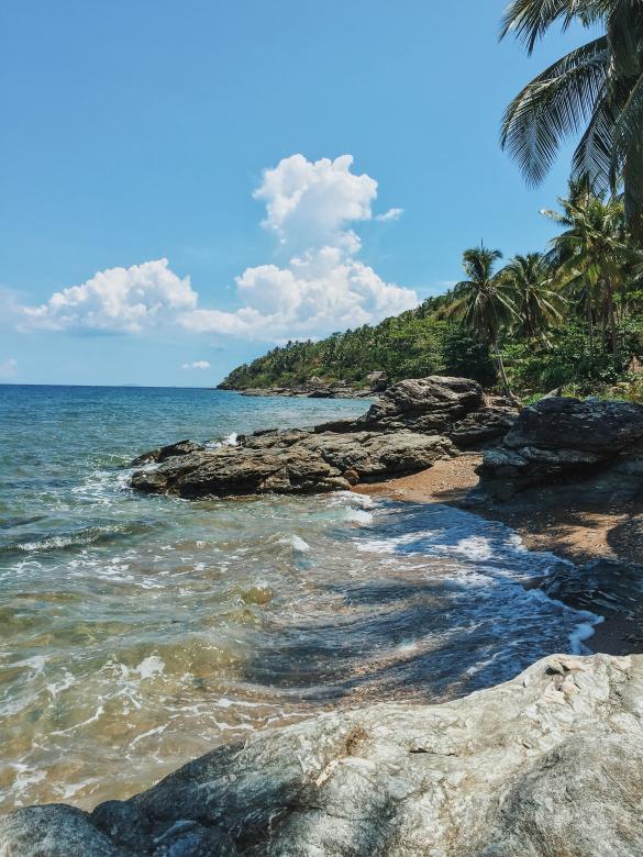 Free stock image of White Sand Beach in Tropics created by Jenn Pereira