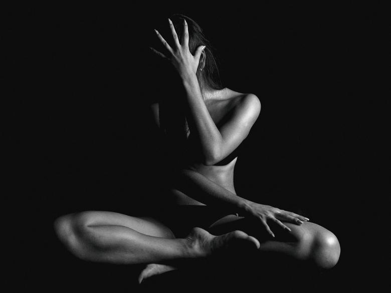 Free stock image of Female Body Shaped - Monochrome created by Alexander Krivitskiy