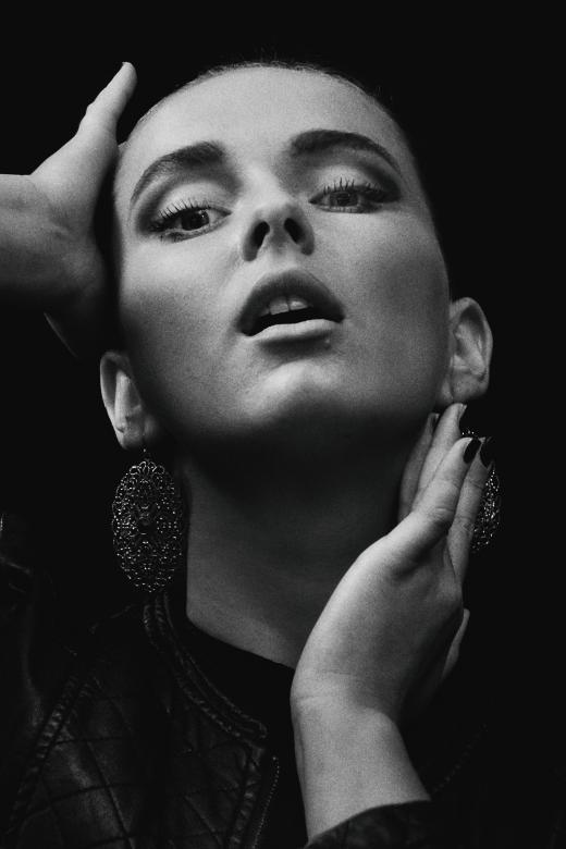 Free stock image of Seductive woman created by Alexander Krivitskiy