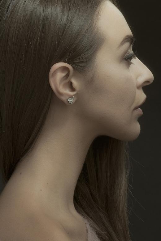 Free stock image of Female Profile Portrait created by Alexander Krivitskiy