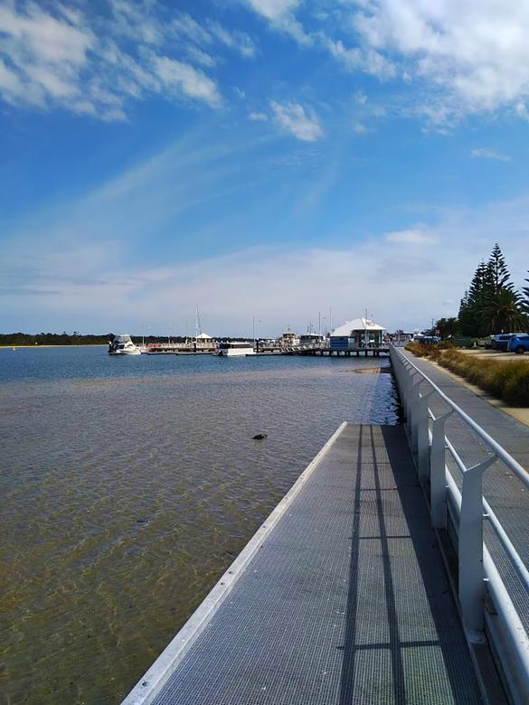Free stock image of Lakes Entrance created by Paul Macallan