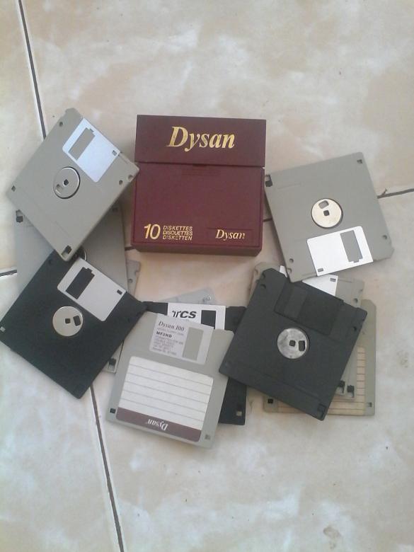 Free stock image of Floppy disk collection created by Mulaudzi E