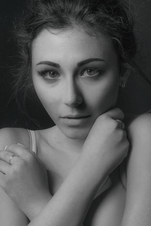 Free stock image of Beauty Portrait created by Alexander Krivitskiy