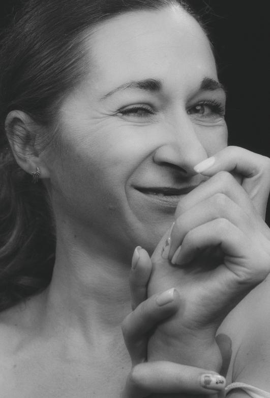 Free stock image of Winking Woman created by Alexander Krivitskiy