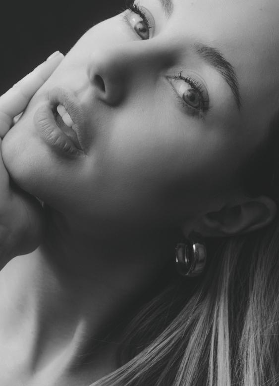 Free stock image of Beautiful woman  created by Alexander Krivitskiy