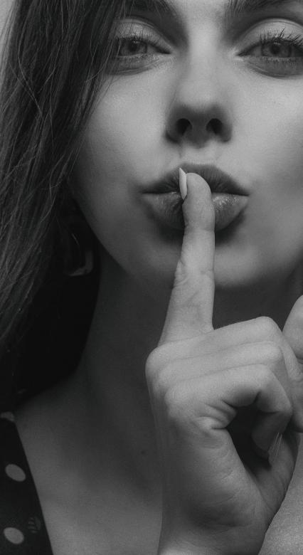 Free stock image of Hush Woman created by Alexander Krivitskiy