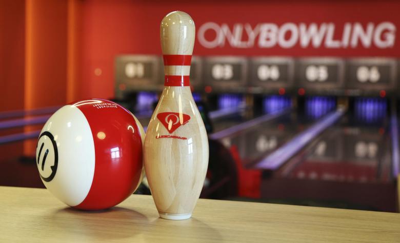 Free stock image of Bowling Ball and Pin created by OnlyKart