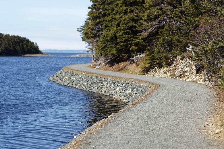 Free stock image of Walking trail created by Geoffrey Whiteway